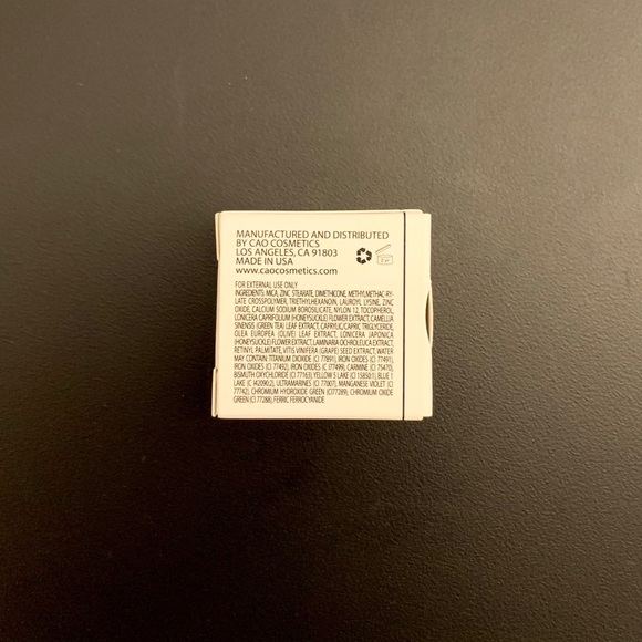 High Fashion Bright Eyeshadow - Picture 7 of 7